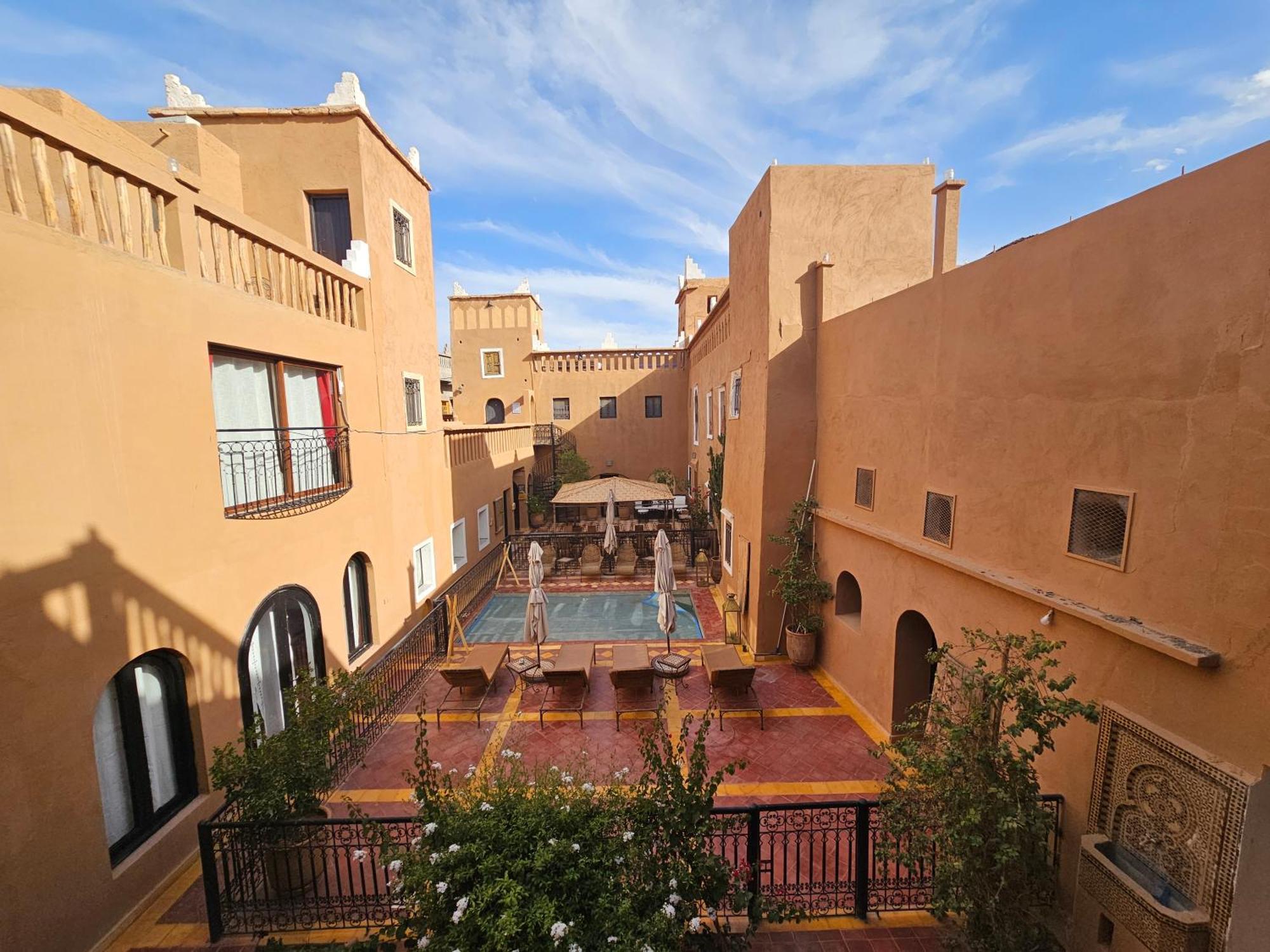 Kasbah La Cigogne Bed and Breakfast Ait Benhaddou Buitenkant foto