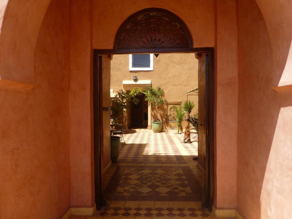 Kasbah La Cigogne Bed and Breakfast Ait Benhaddou Buitenkant foto